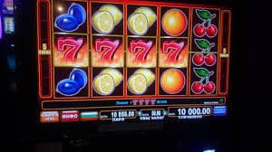 DewaSlot Live Casino blackjack live meja strategi kartu dealer real-time berbagai varian